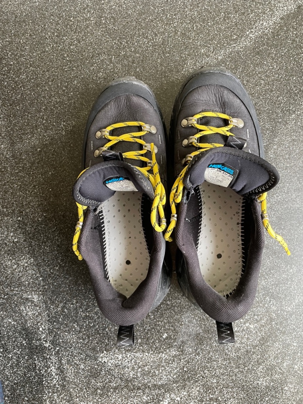 EUC Hoka Tor Summit Unisex Trail Shoe Size M6.5/W7.5 Black with Yellow Laces - Picture 14 of 15